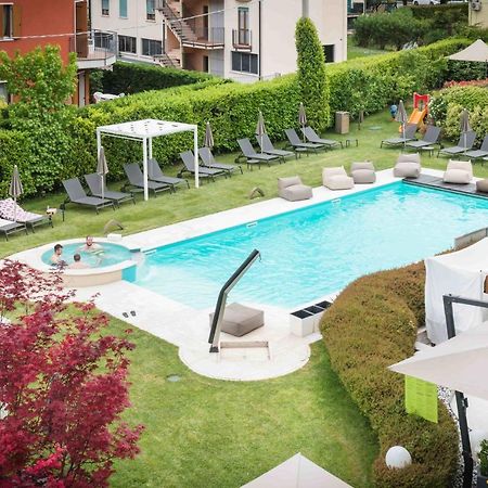 Enjoy Garda Hotel Peschiera del Garda Exterior foto