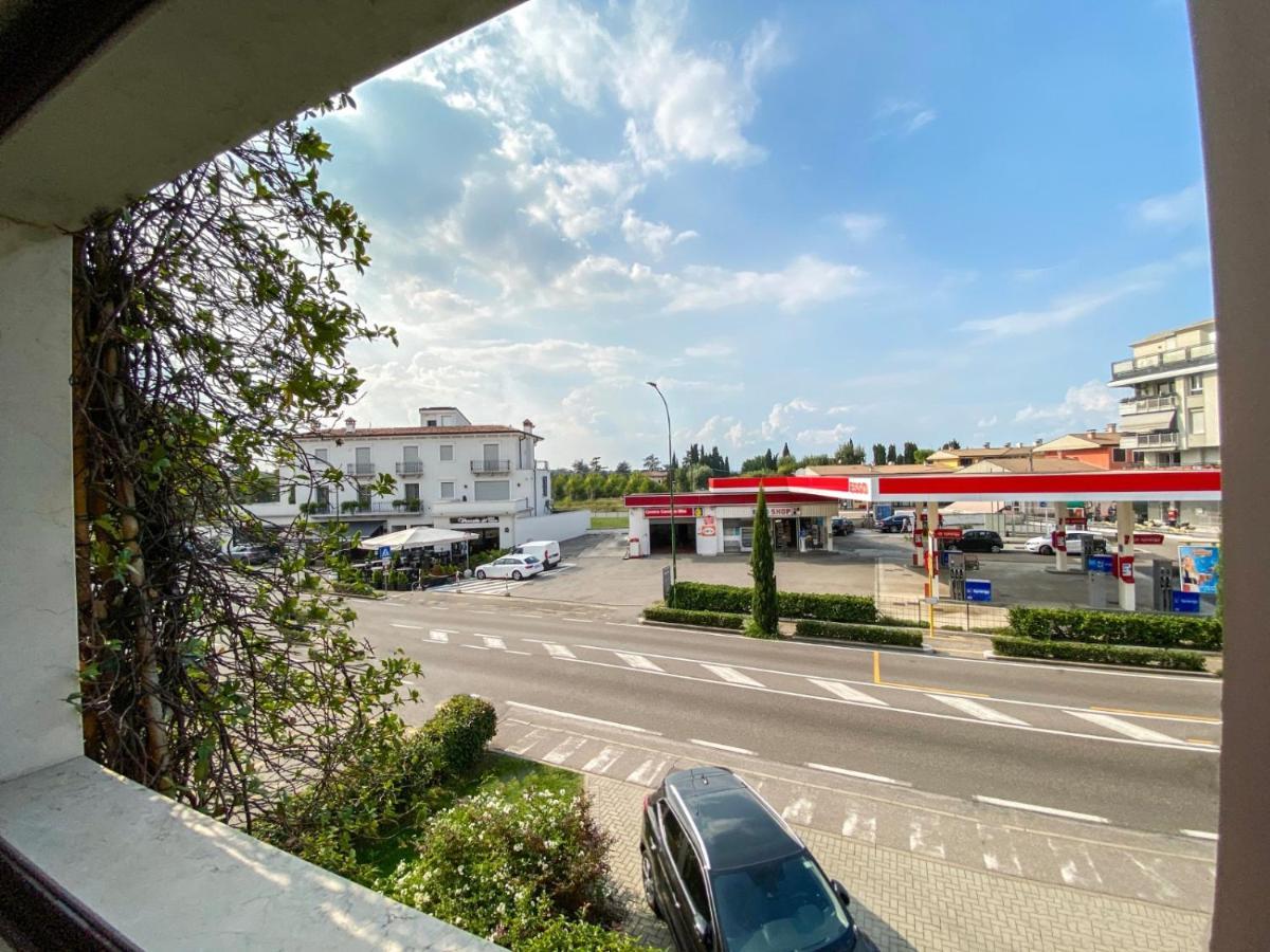 Enjoy Garda Hotel Peschiera del Garda Exterior foto
